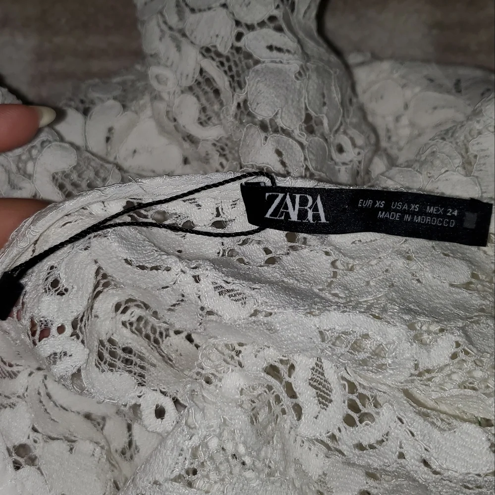 5 for $25 | NWOT Zara Lace Peplum Long Sleeve Sheer Blouse *Missing A Button